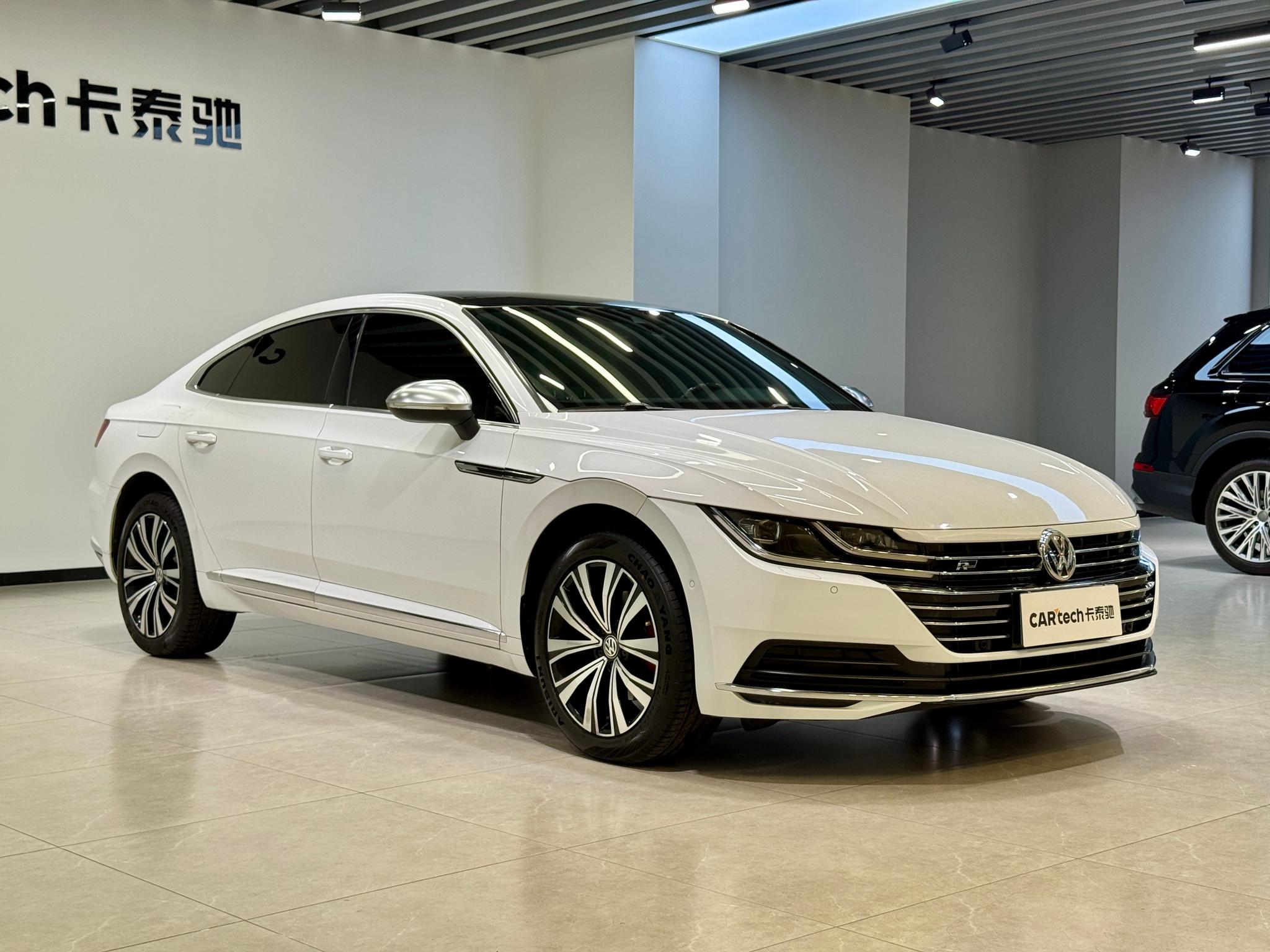 Volkswagen Passat CC CC 2020 330TSI VI
