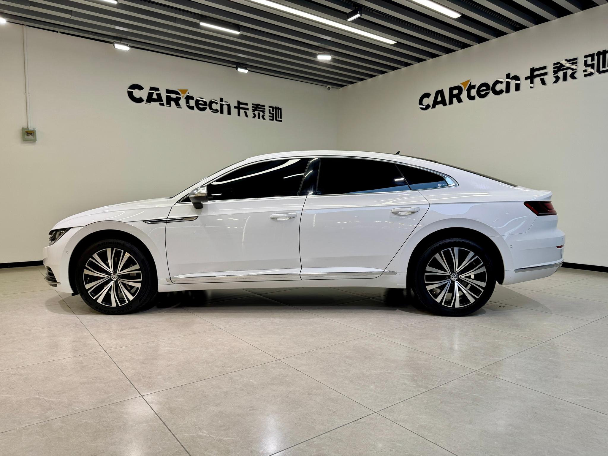 Volkswagen Passat CC CC 2020 330TSI VI