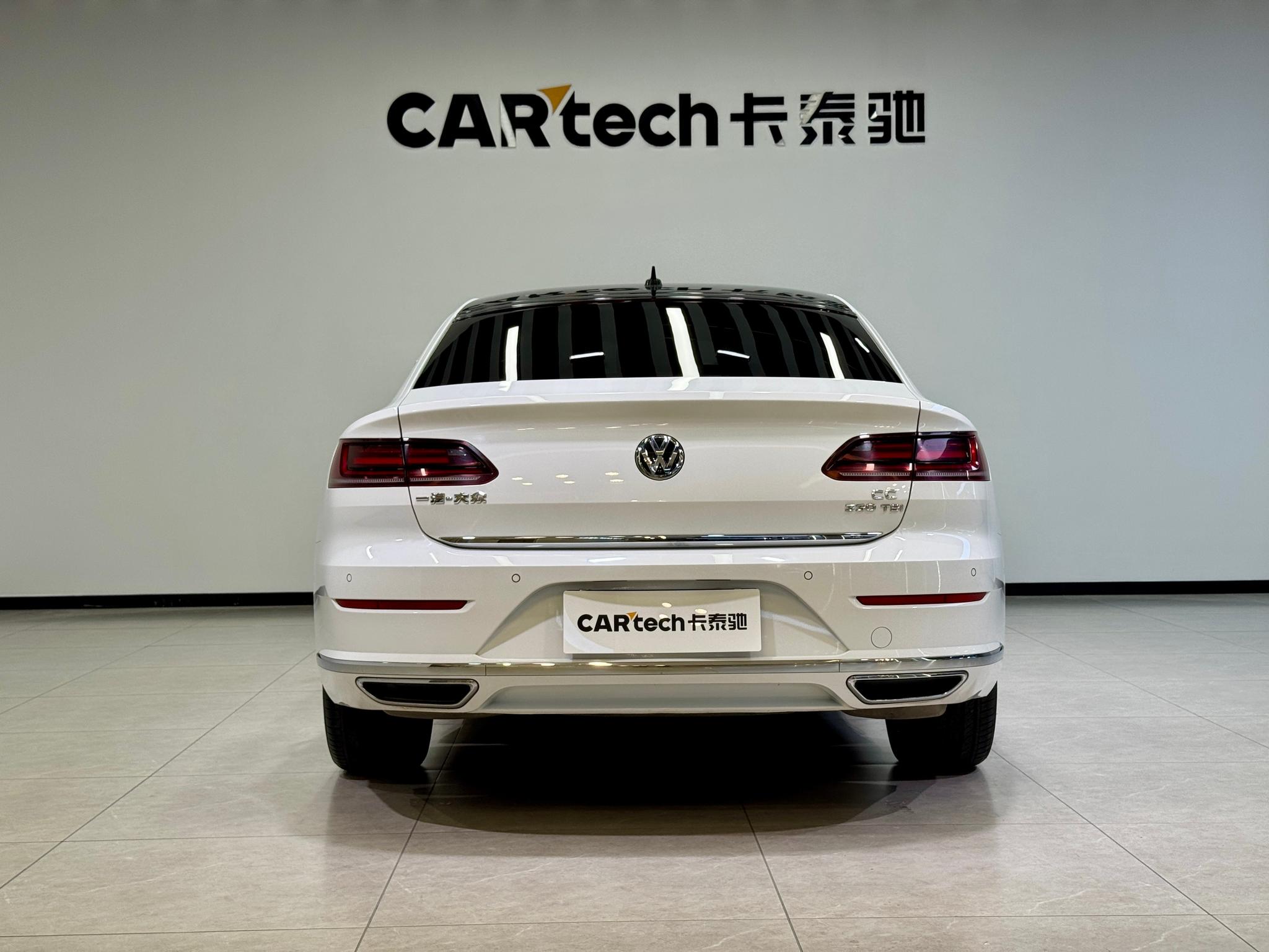 Volkswagen Passat CC CC 2020 330TSI VI