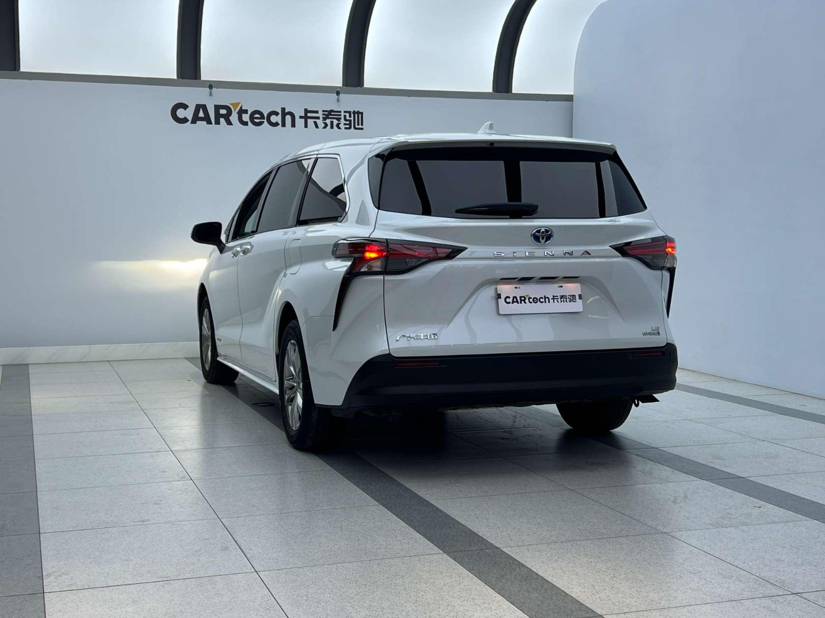 Toyota Sienna 2023 2.5L Comfort