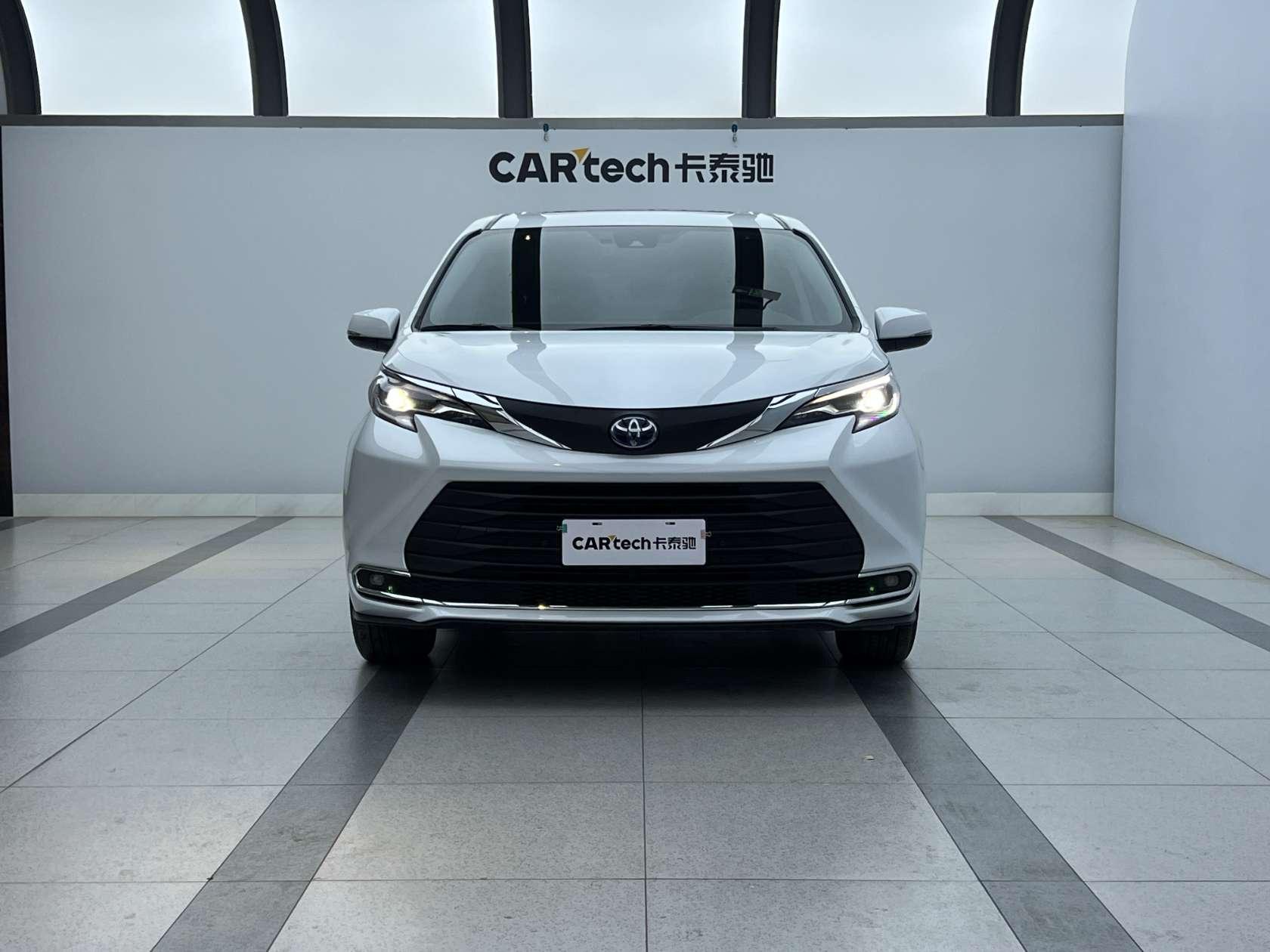 Toyota Sienna 2023 2.5L Comfort