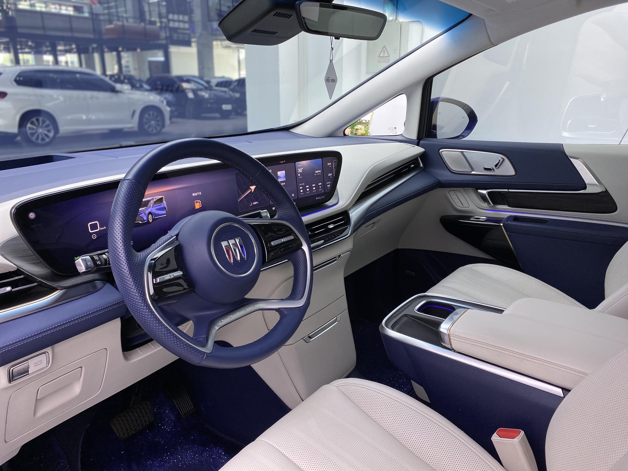 Buick Century 2023 2.0T мест