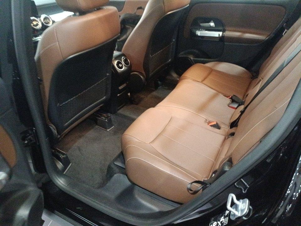 Mercedes-Benz GLB 2024 GLB 220
