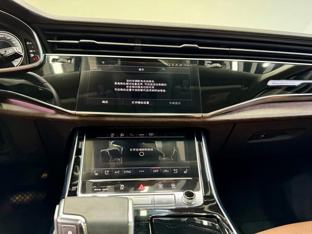 Audi Q7 2023 45 TFSI quattro S line Sport — фото 17
