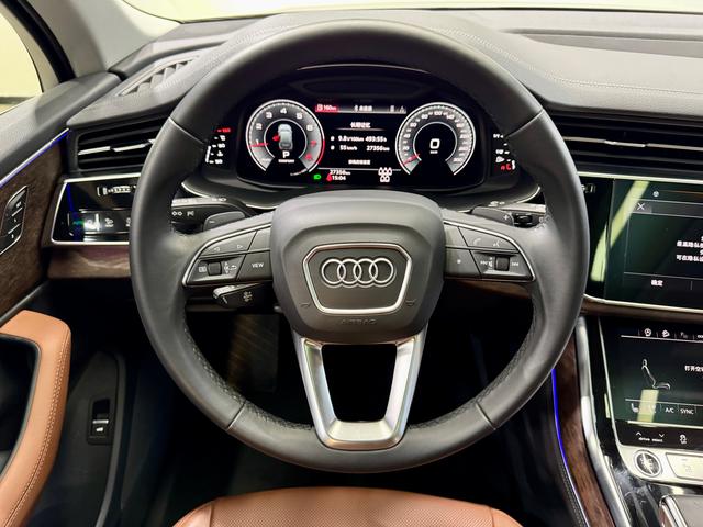 Audi Q7 2023 45 TFSI quattro S line Sport — фото 19
