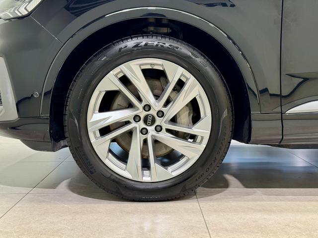 Audi Q7 2023 45 TFSI quattro S line Sport — фото 12