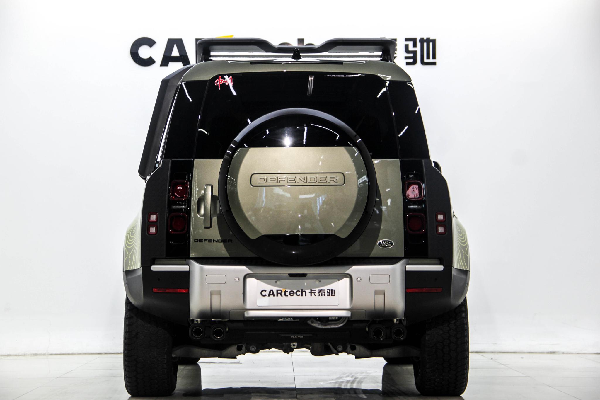 Land Rover Defender 2023 110 3.0T P400