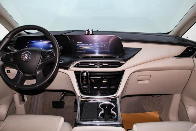 Buick GL8 2023 ES 2.0 T Comfort — фото 20
