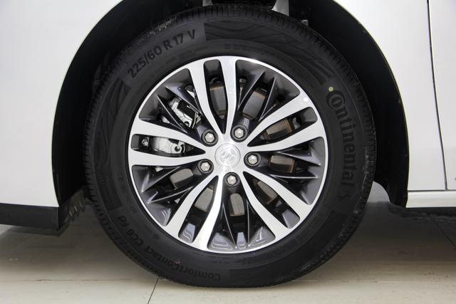 Buick GL8 2023 ES 2.0 T Comfort — фото 14