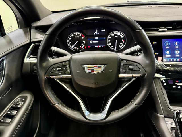 Cadillac XT6 2022 2.0 T 4 WDLuxury — фото 19