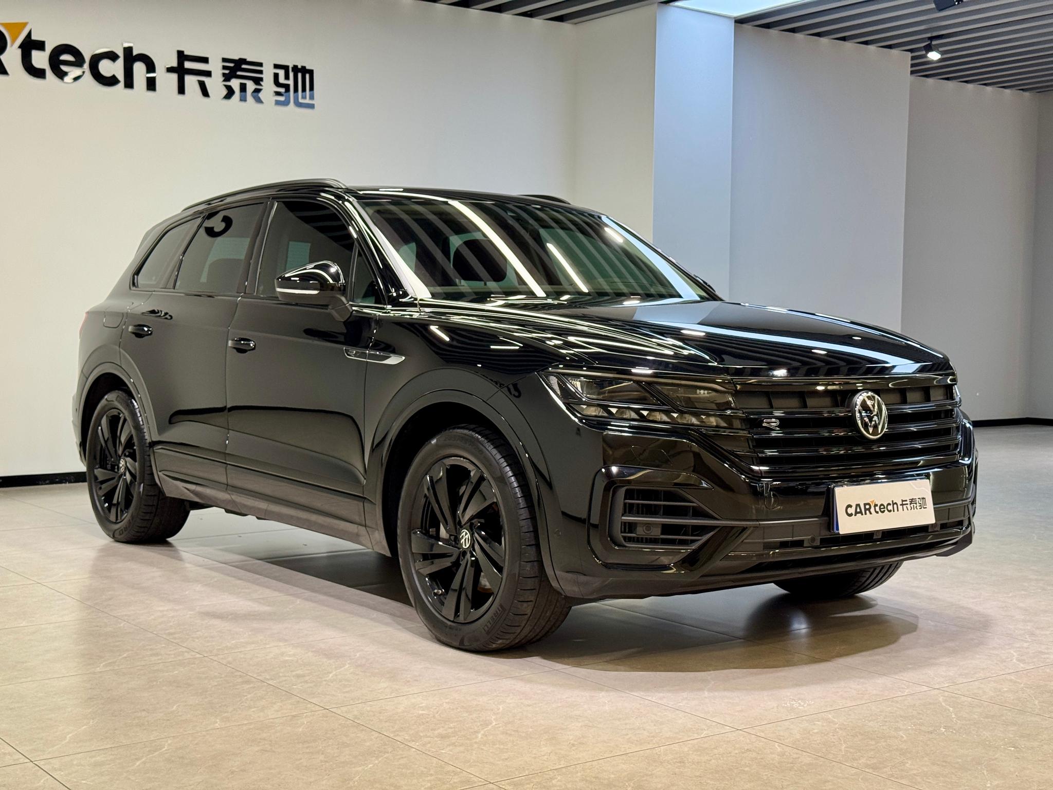 Volkswagen Touareg 2022 3.0TSI Sport