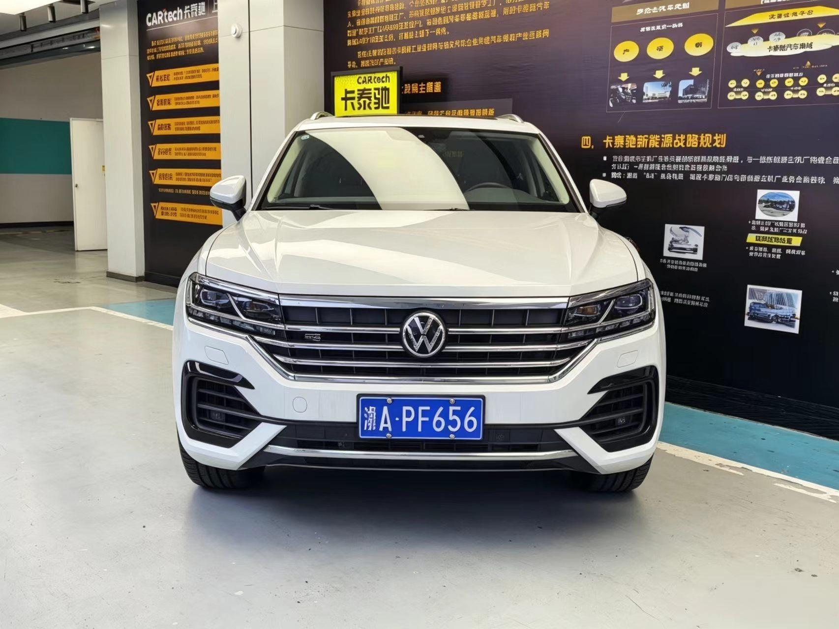 Volkswagen Touareg 2022 3.0TSI Sport