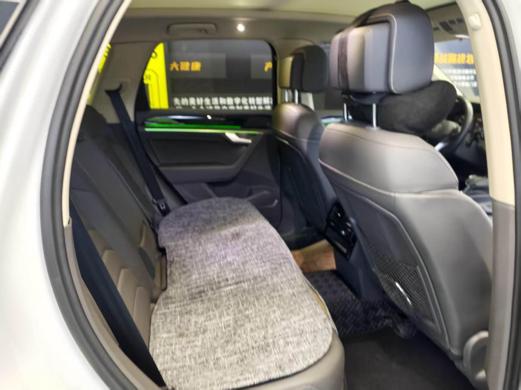 Volkswagen Touareg 2022 3.0TSI Sport