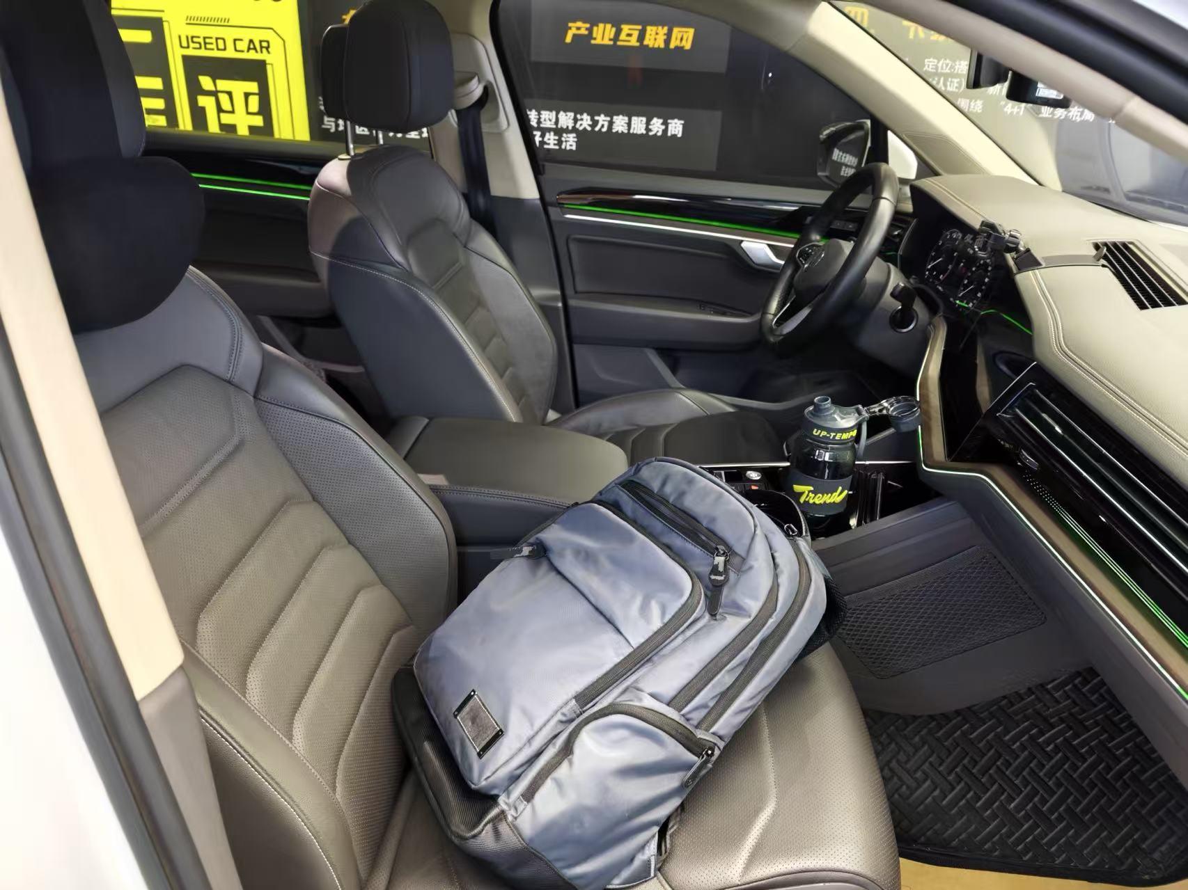 Volkswagen Touareg 2022 3.0TSI Sport
