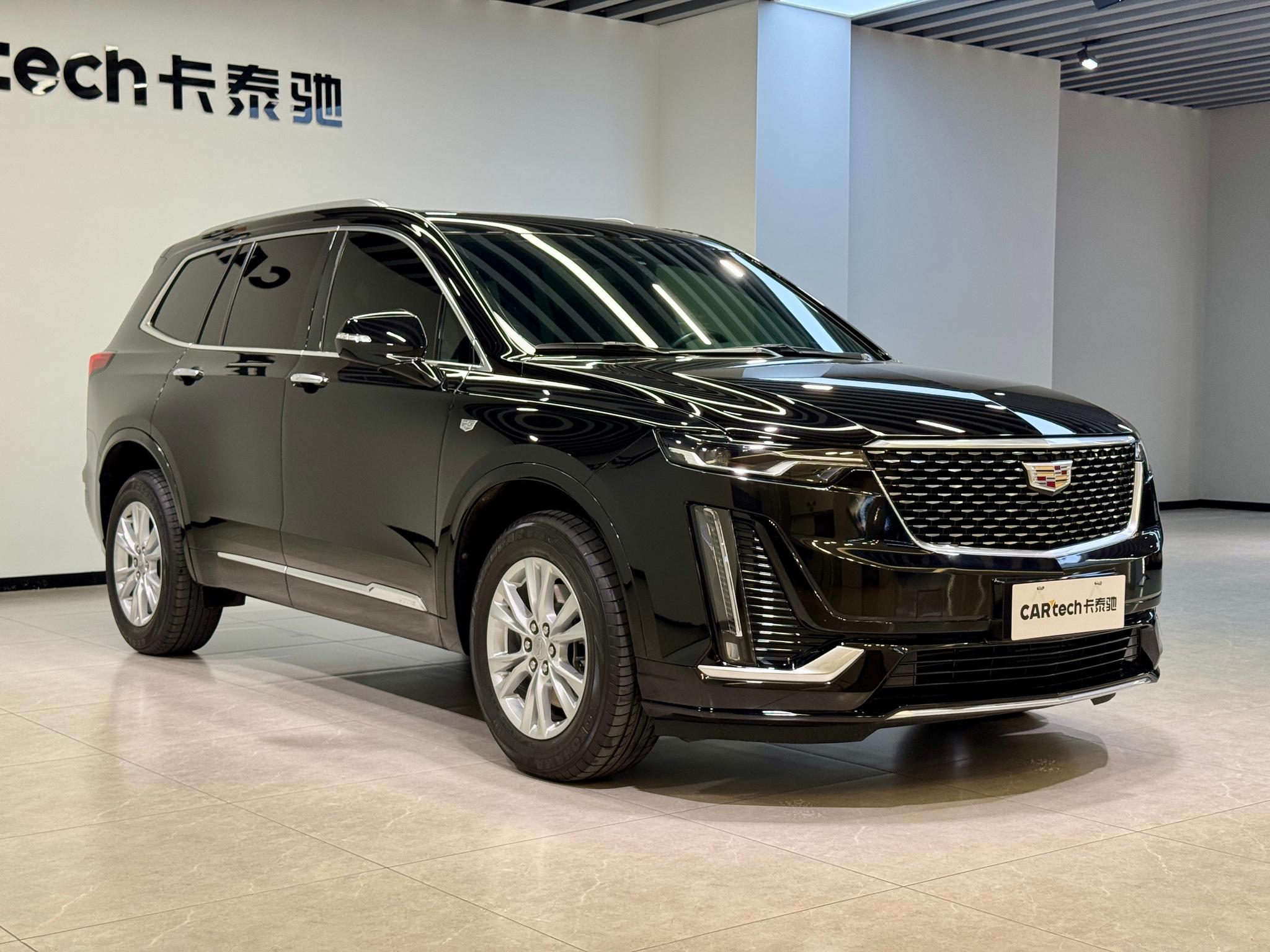 Cadillac XT6 2022 2.0T мест