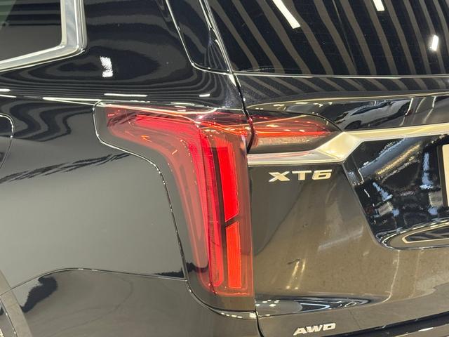 Cadillac XT6 2022 2.0 T 4 WD — фото 9