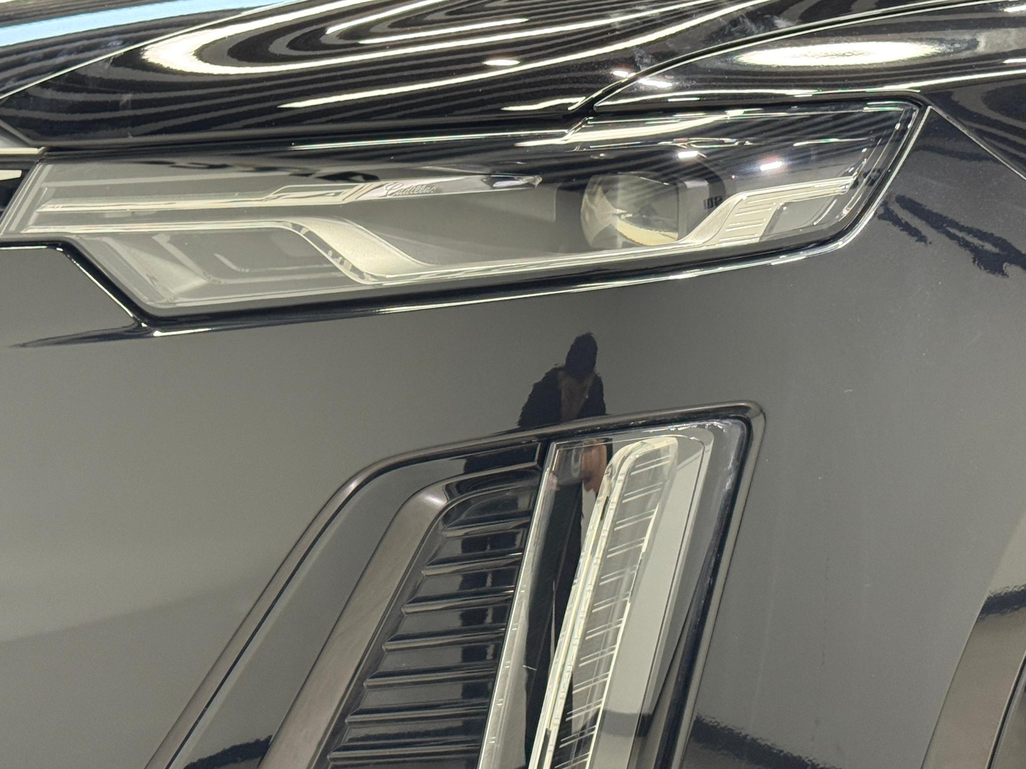 Cadillac XT6 2022 2.0T мест