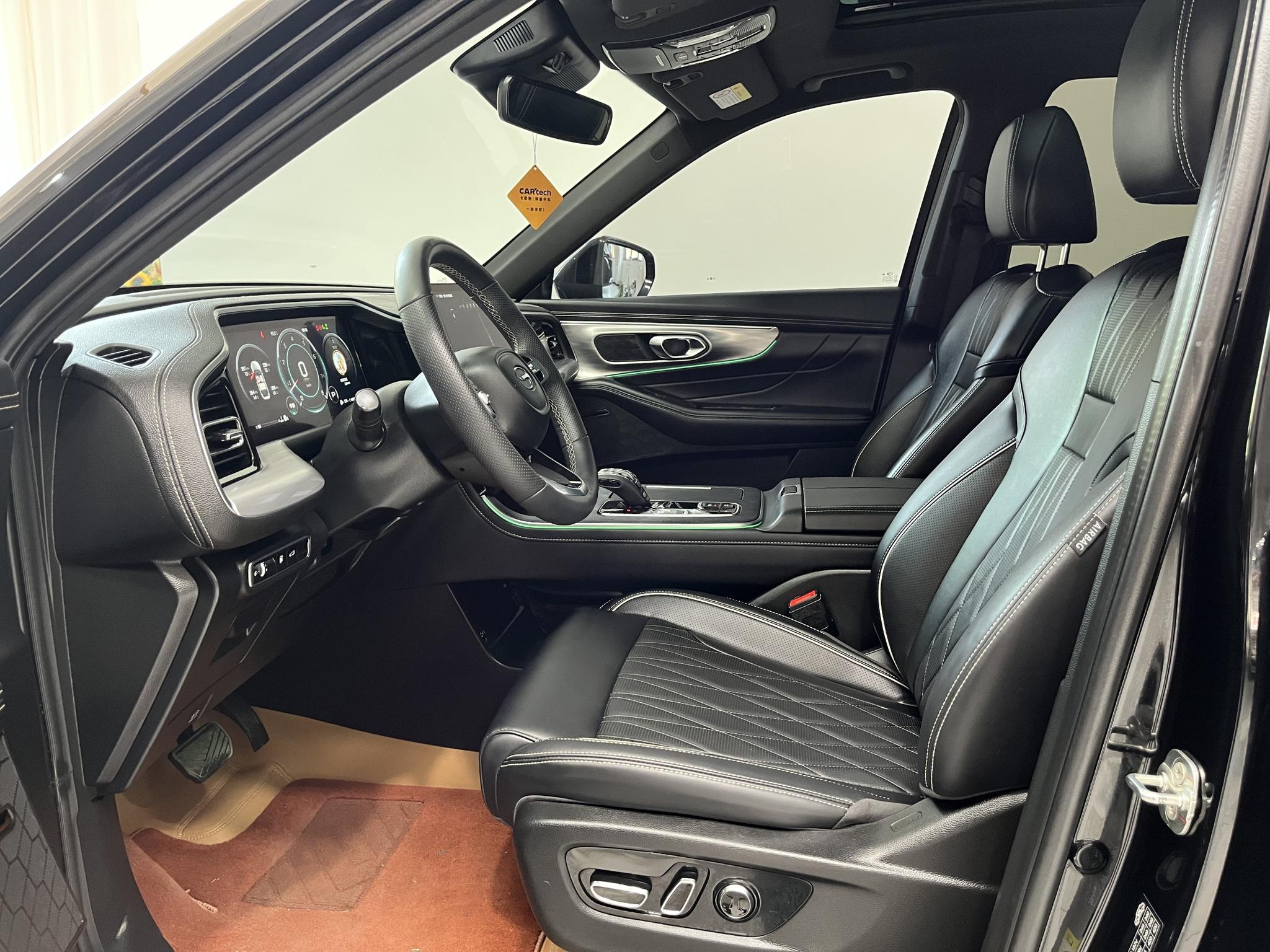 GAC GS8 2025 2.0TGDI 5 мест Luxury