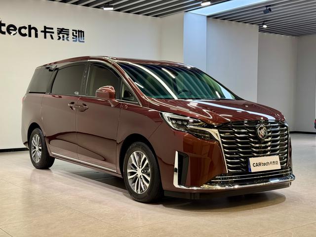 Buick GL8 2023 ES 2.0 T — фото 3