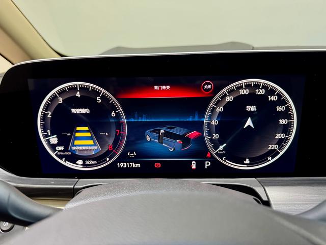 Buick GL8 2023 ES 2.0 T — фото 16