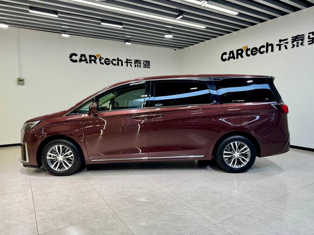 Buick GL8 2023 ES 2.0 T — фото 4