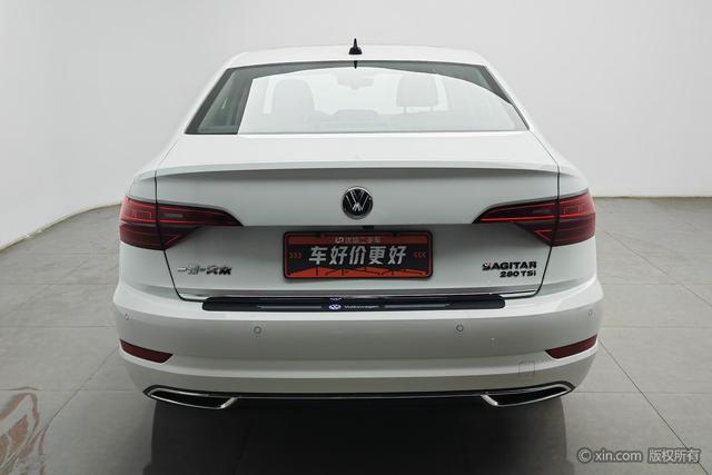 Volkswagen Sagitar id 4320824 из Китая 17