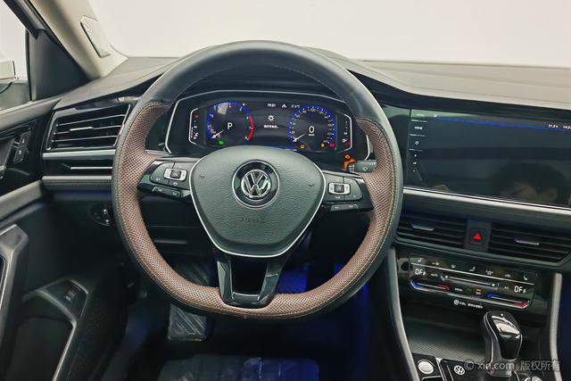 Volkswagen Sagitar id 4320824 из Китая 20