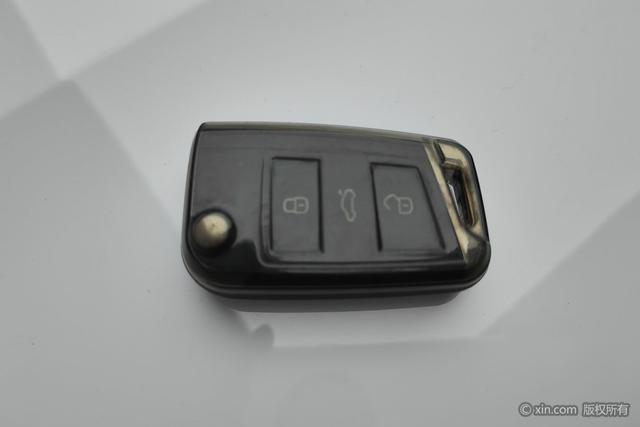 Volkswagen Sagitar id 4320824 из Китая 22