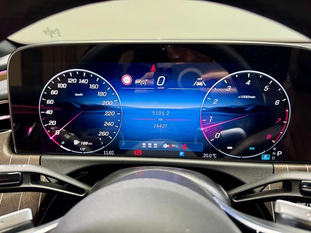 Mercedes-Benz E-Class 2024 E 300 L — фото 20