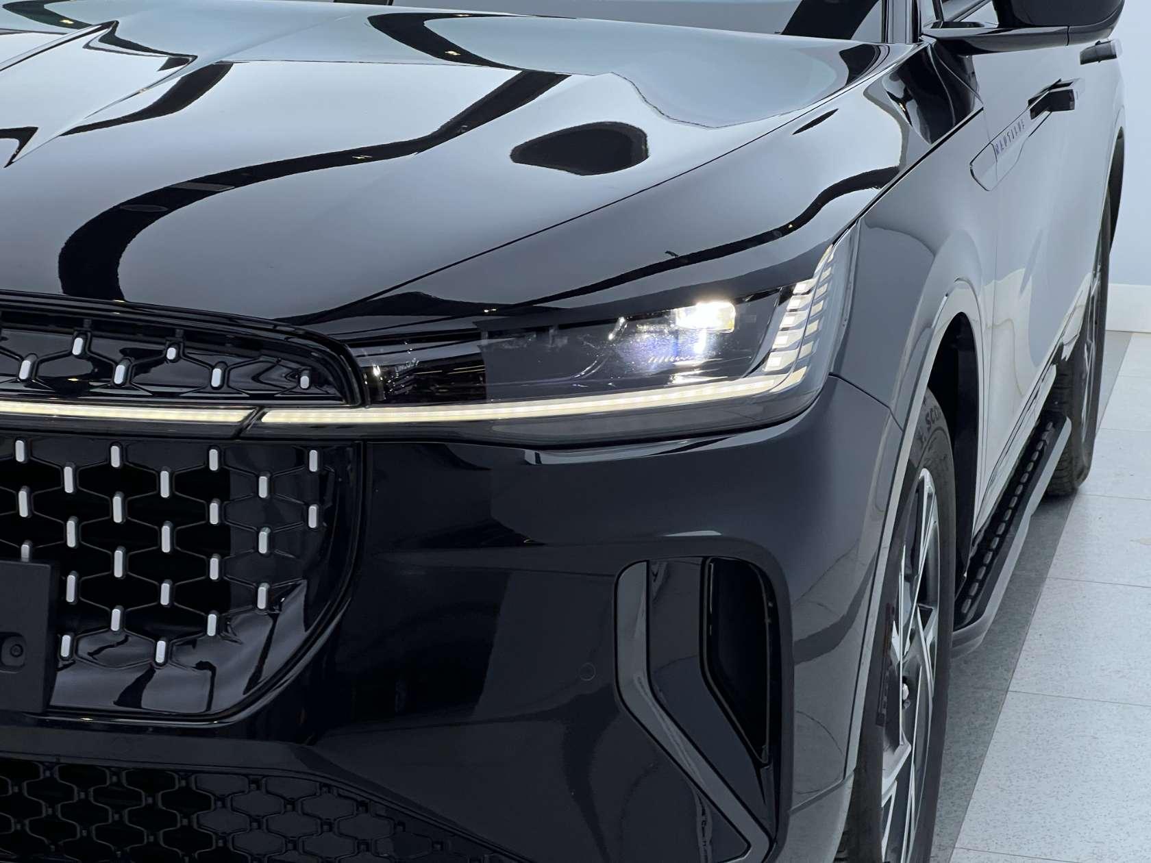 Lincoln Nautilus 2025 2.0T