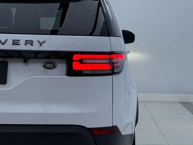 Land Rover Discovery 2017 3.0 V 6 SE — фото 8