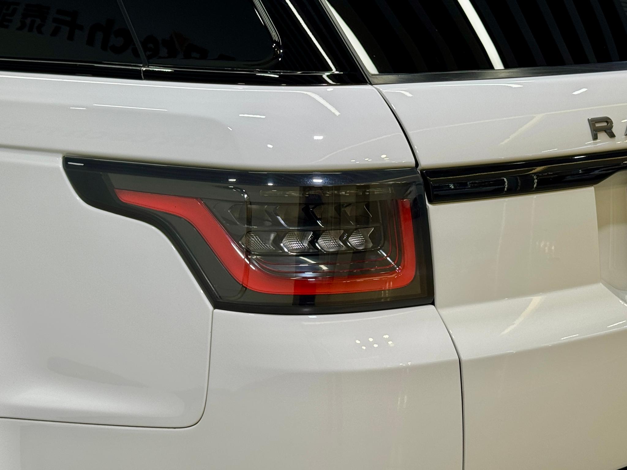 Land Rover Range Rover Sport Sport 2018 3.0 V6 HSE DYNAMIC