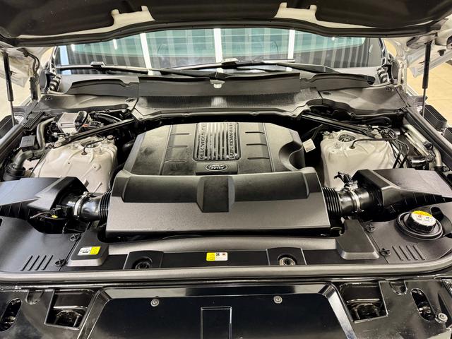 Land Rover Range Rover Sport 2018 3.0 V 6 HSE DYNAMIC — фото 8