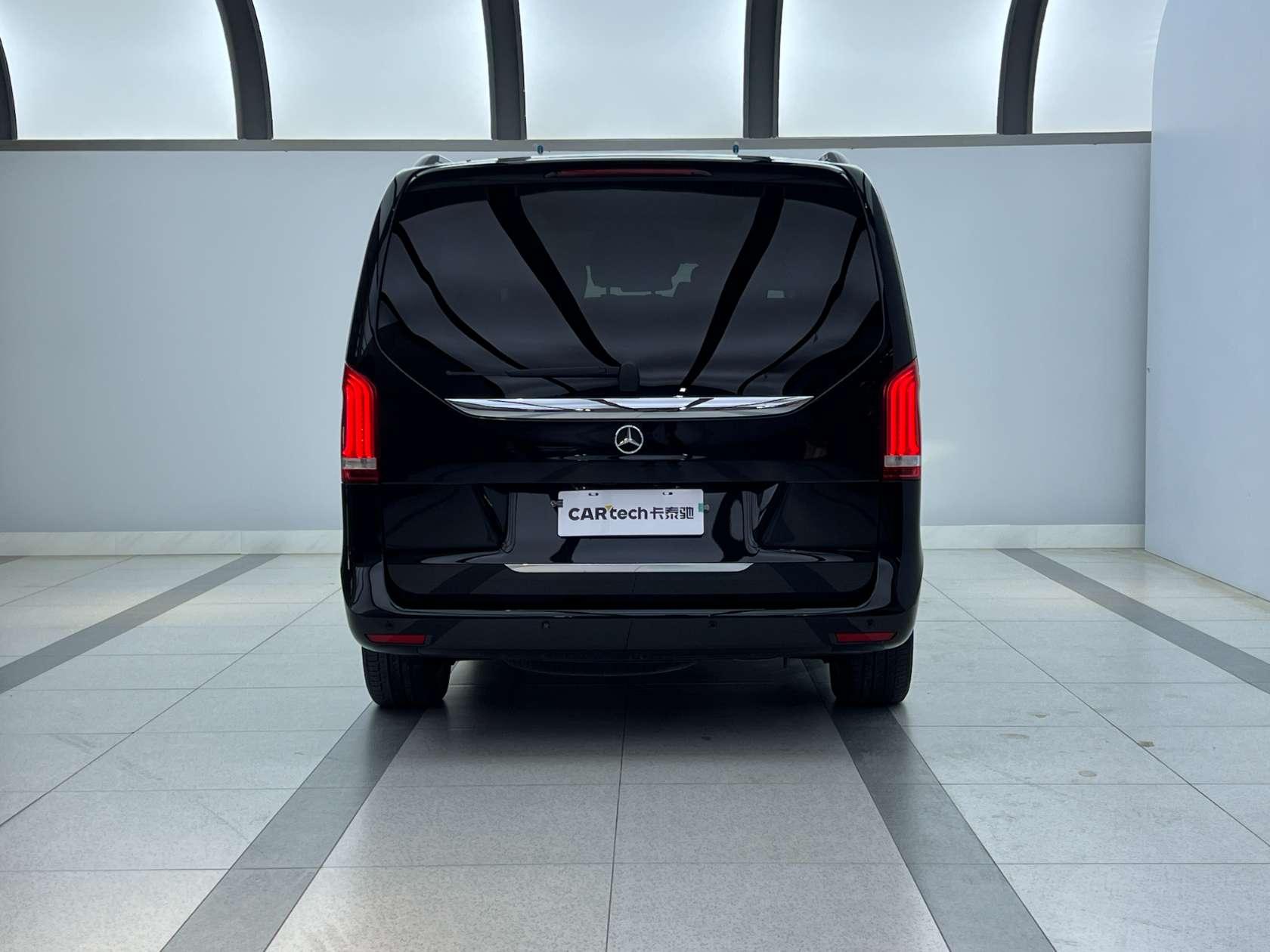 Mercedes-Benz V-Class V 2022 V 260 Luxury