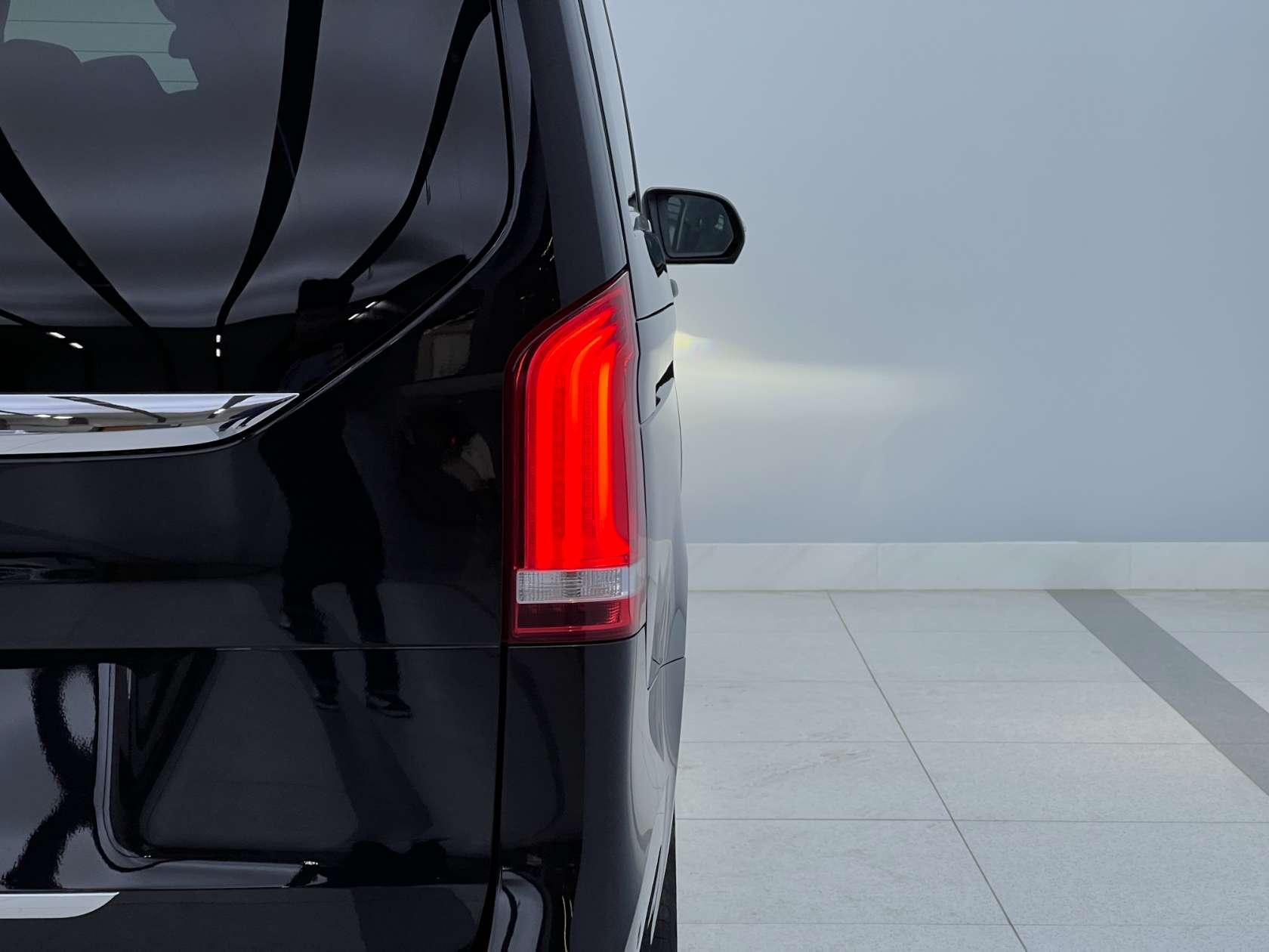 Mercedes-Benz V-Class V 2022 V 260 Luxury