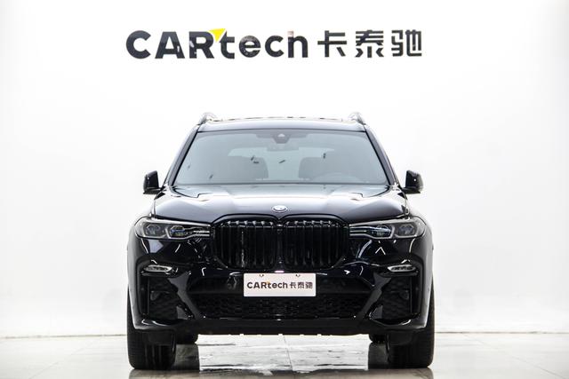 BMW X7 2022 x Drive 40i M — фото 2