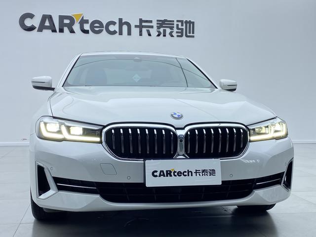 BMW 5-Series 2022 530 Li — фото 20