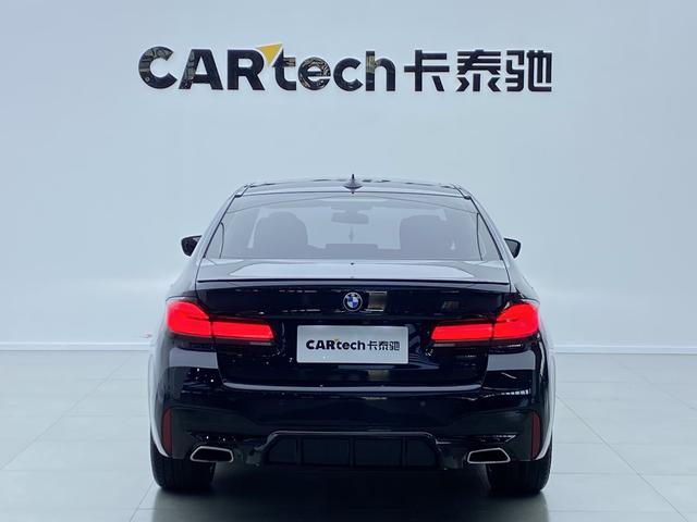 BMW 5-Series 2022 530 Li Leading M — фото 3