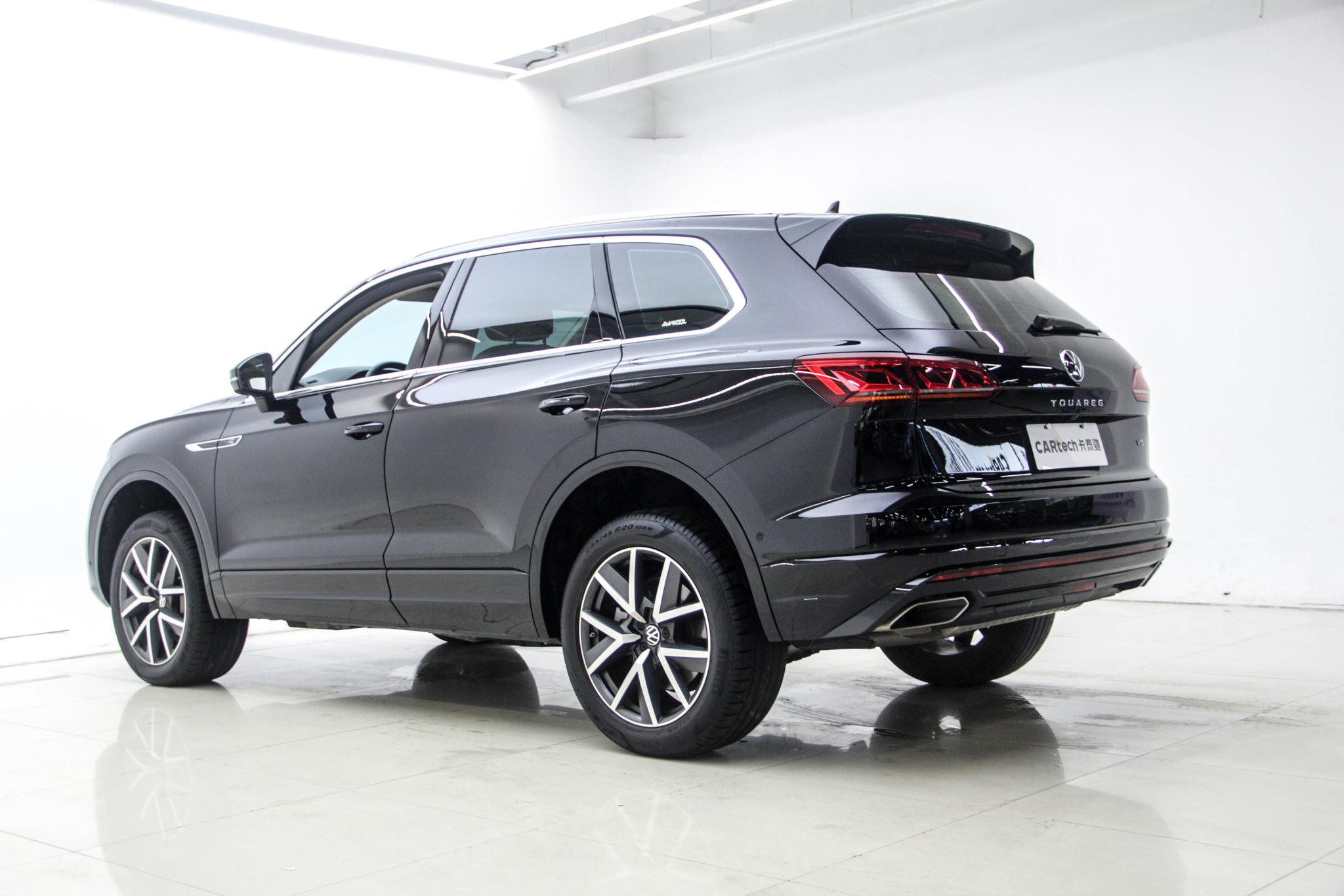 Volkswagen Touareg 2023 3.0TSI Sport