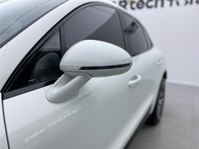 Porsche Macan 2023 Macan 2.0 T — фото 19