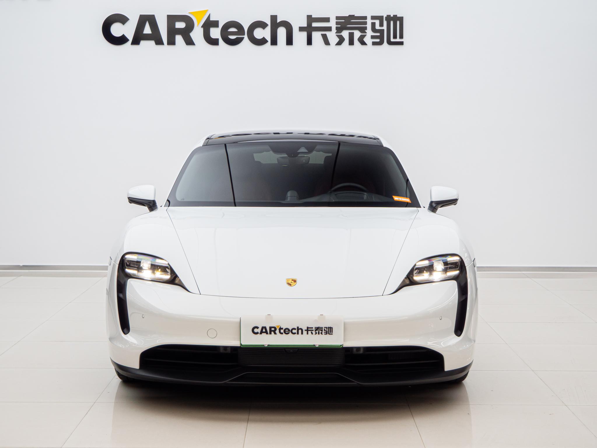 Porsche Taycan 2022 Taycan