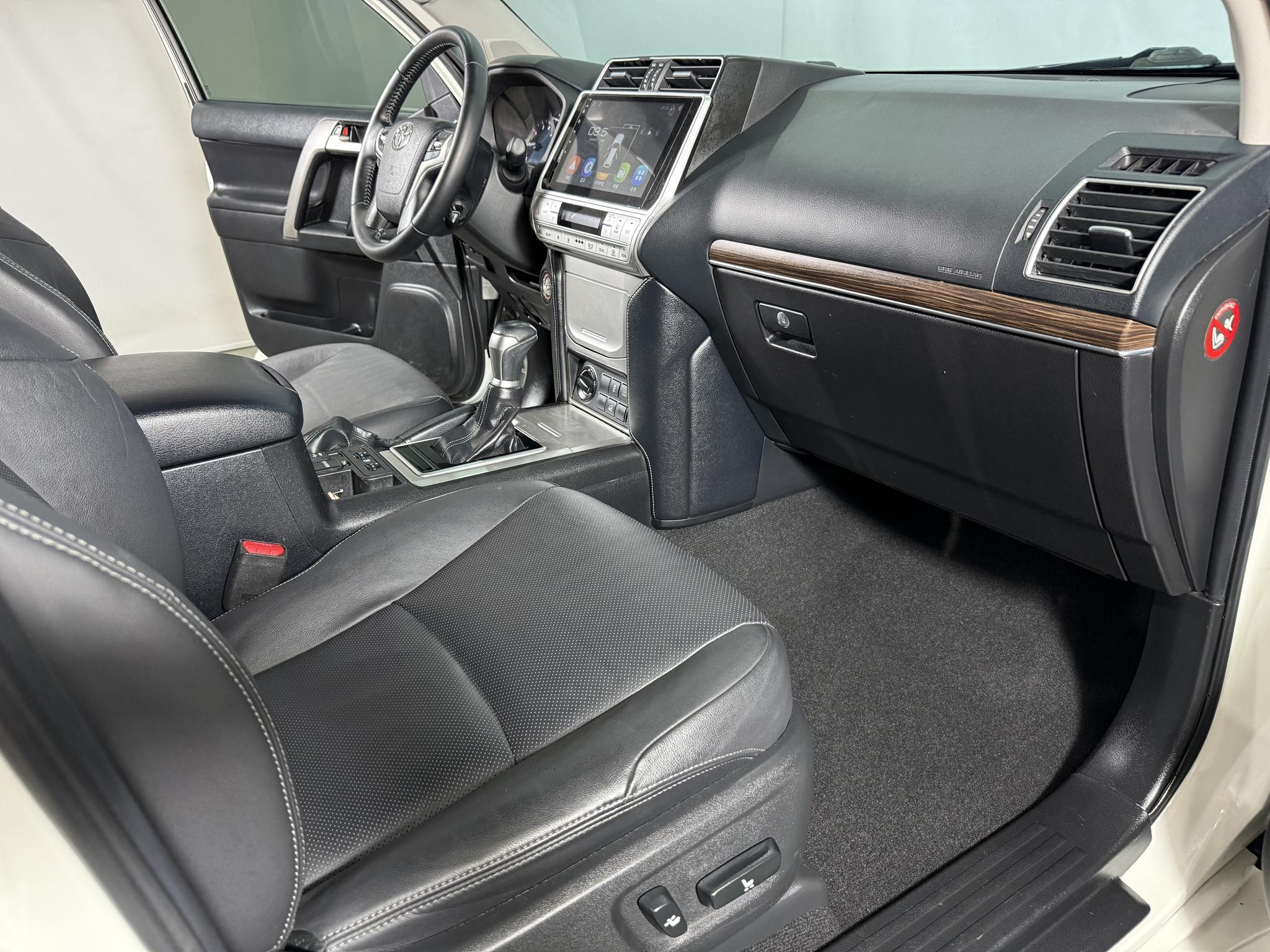 Toyota Land Cruiser Prado 2019 3.5L AT TX-L Premium