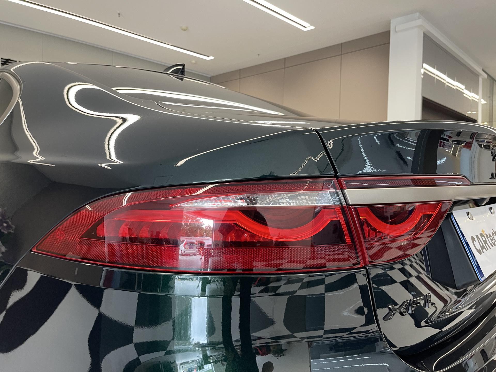 Jaguar XFL 2023 2.0T P250 Elite Sport