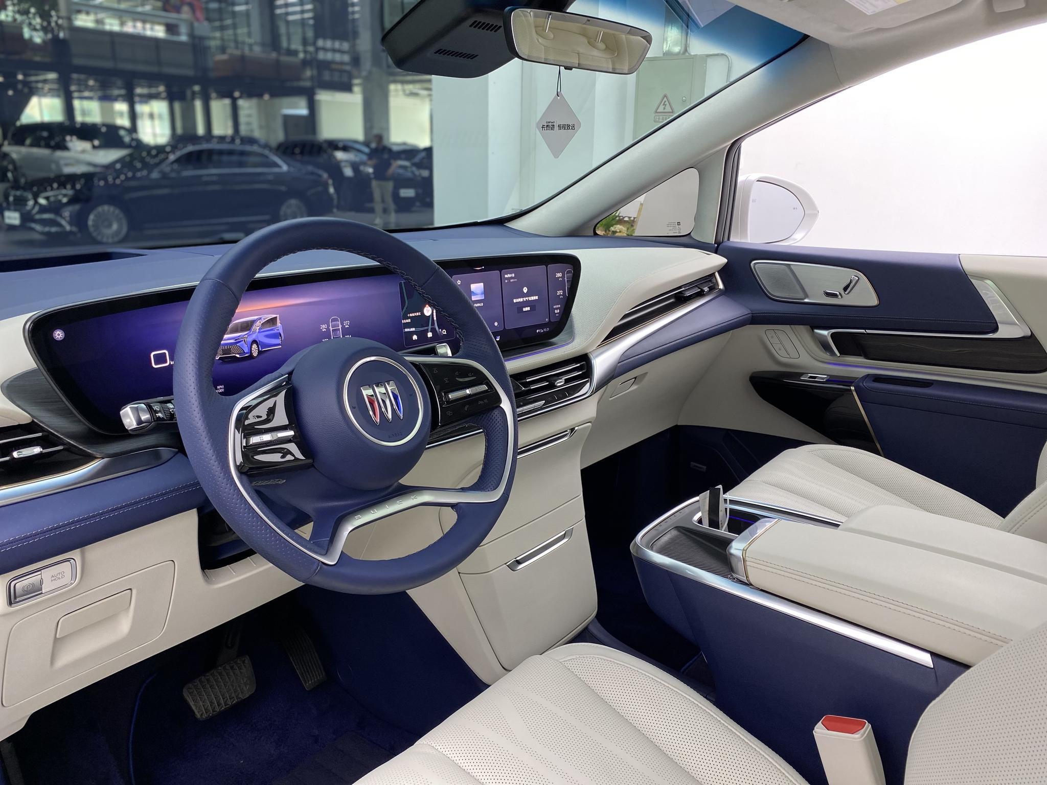 Buick Century 2023 2.0T мест