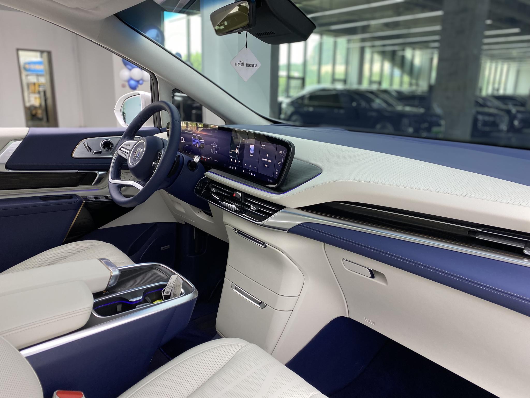 Buick Century 2023 2.0T мест