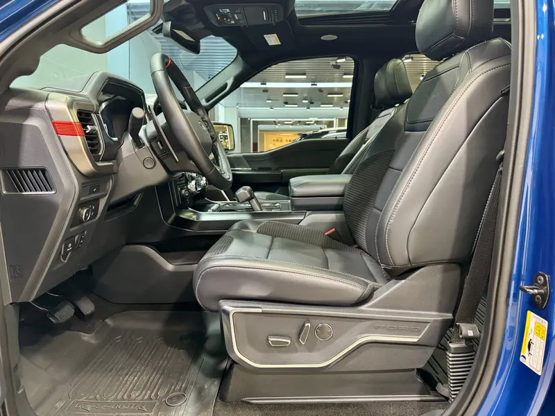 Ford F-150 Raptor — фото 15