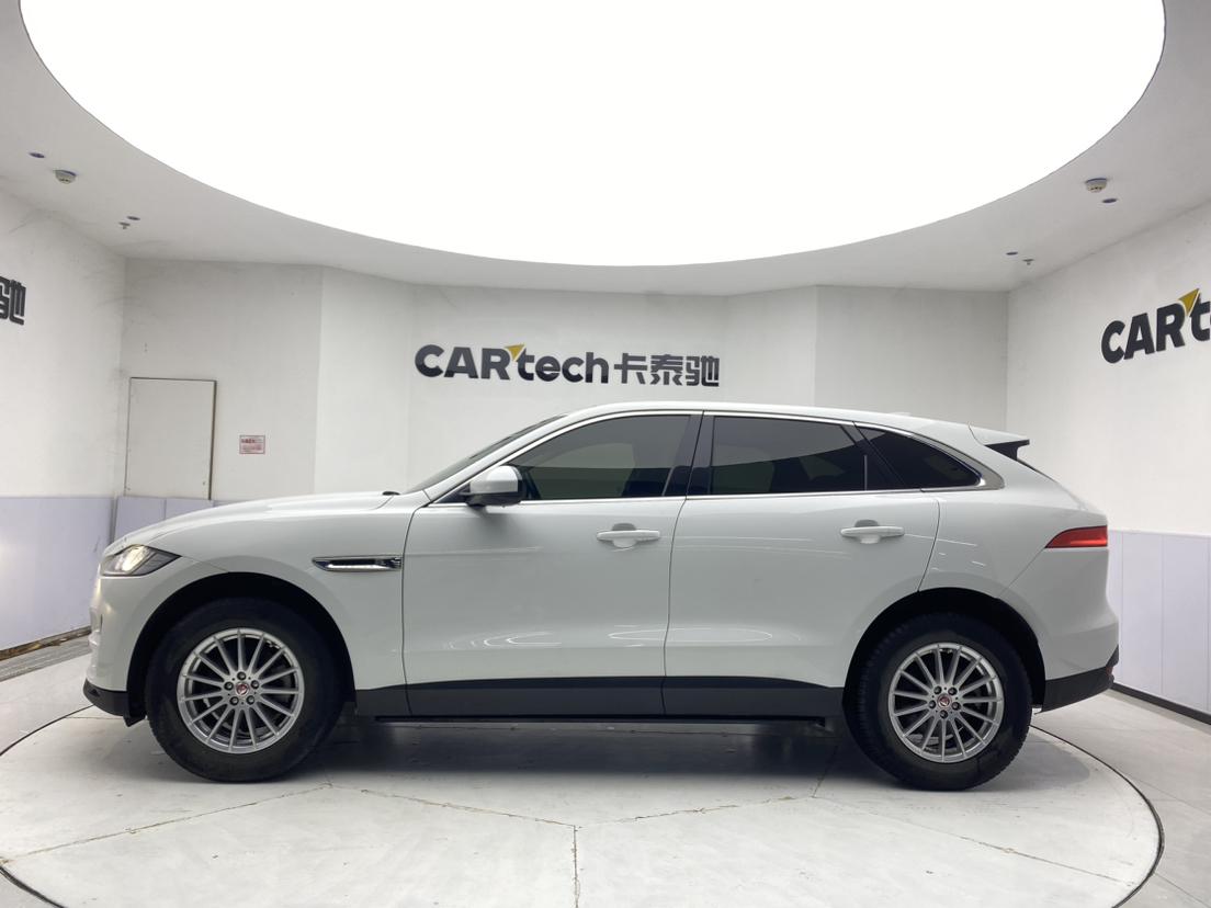 Jaguar F-Pace 2018 2.0T Premium