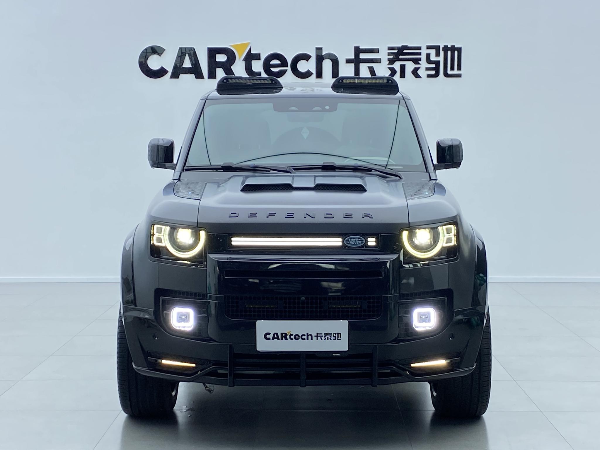 Land Rover Defender 2022 110 P400