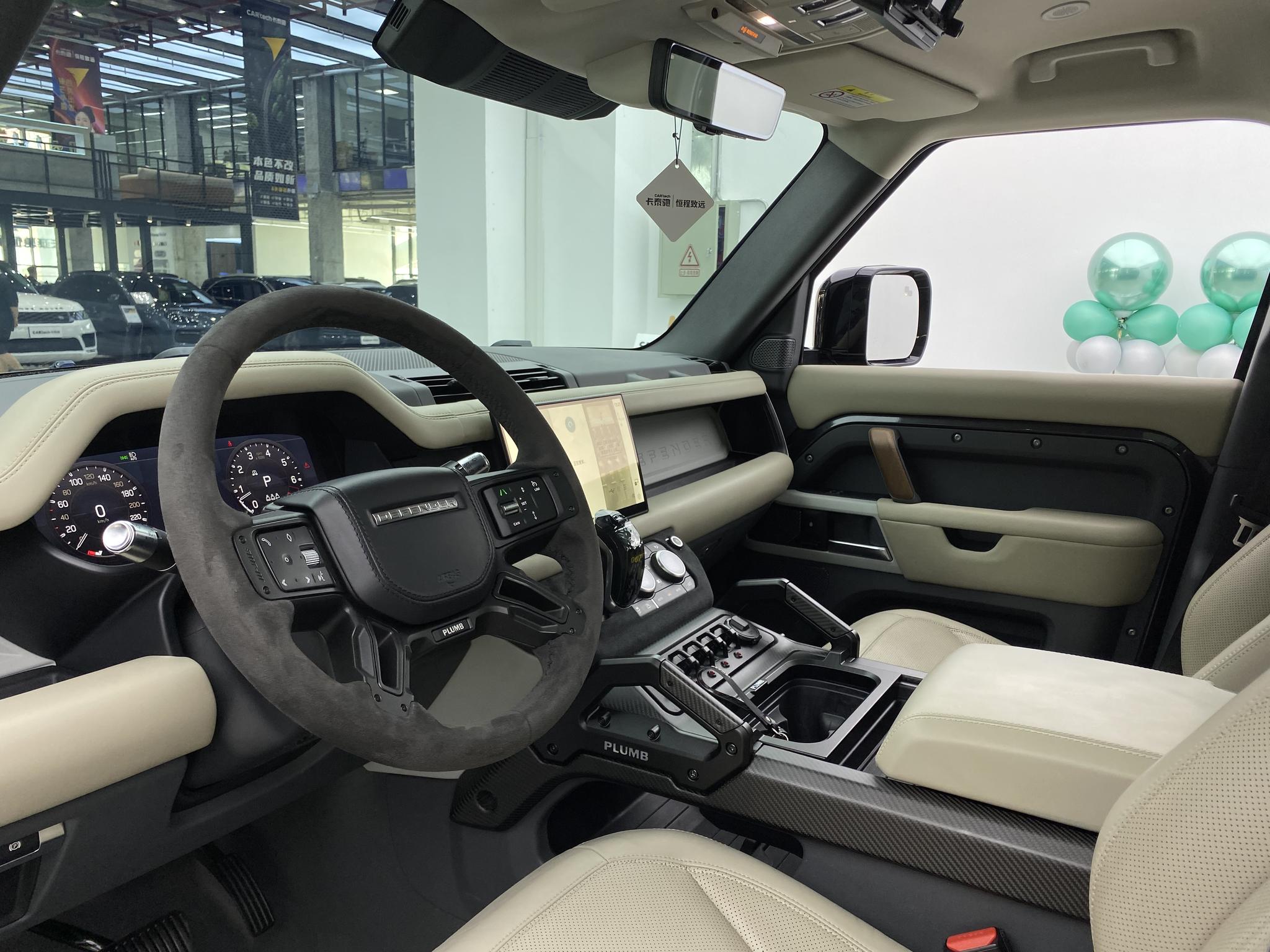 Land Rover Defender 2022 110 P400