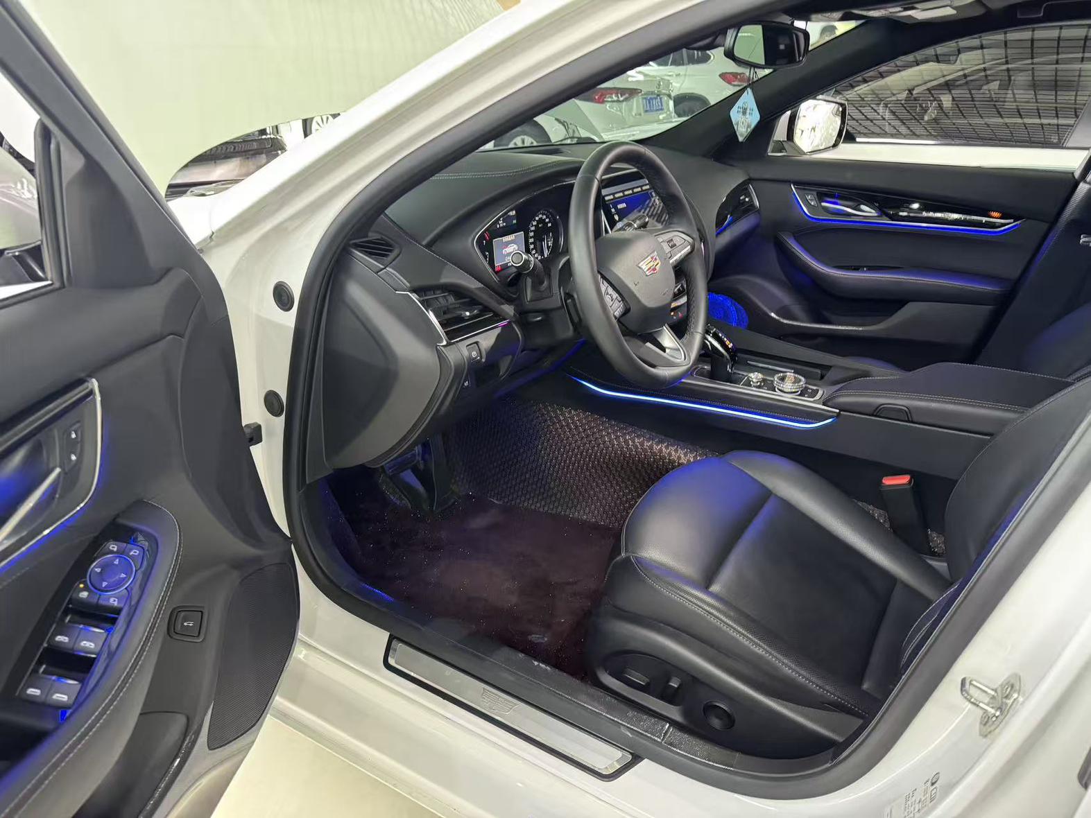 Cadillac CT5 2022 28T Luxury Standard